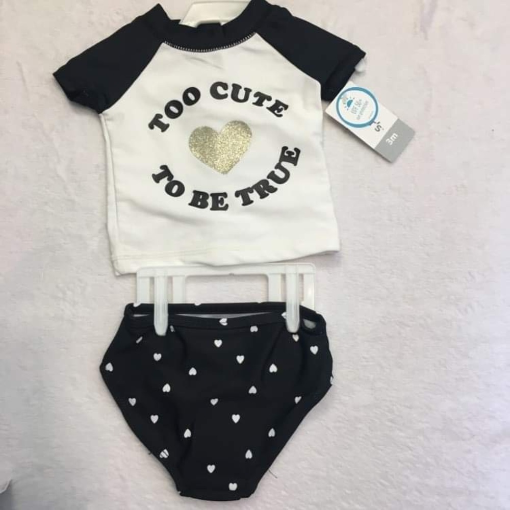 Carter's Swimsuit Set Baby‎ Girl 3M White Black NEW Heart Rash Guard 2-Piece